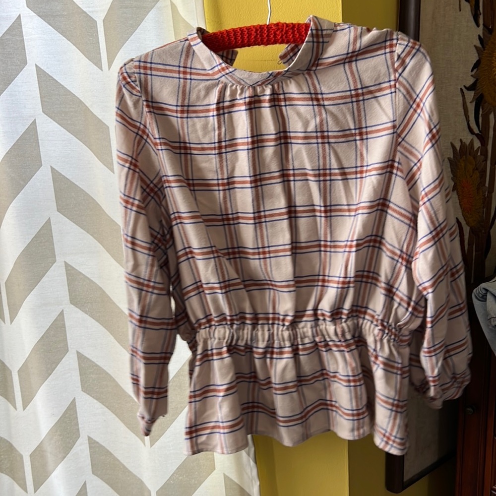 Ann Taylor Petite Plaid top